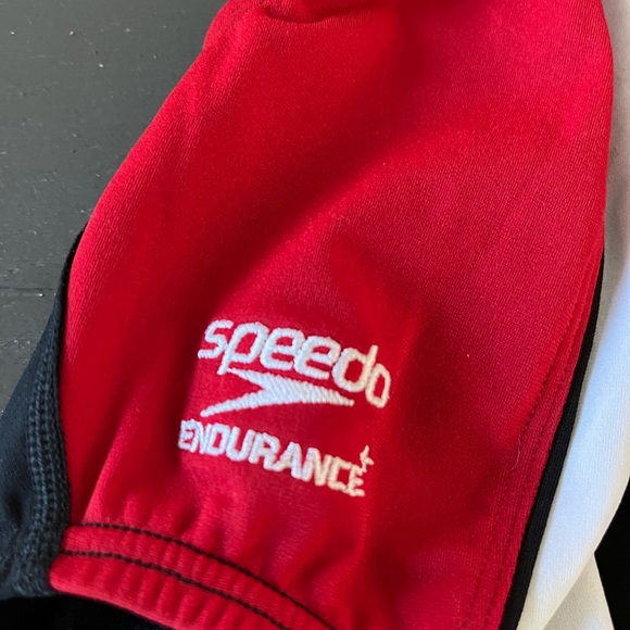 Speedo bathing suit - size 12/38 - Picture 5 of 5